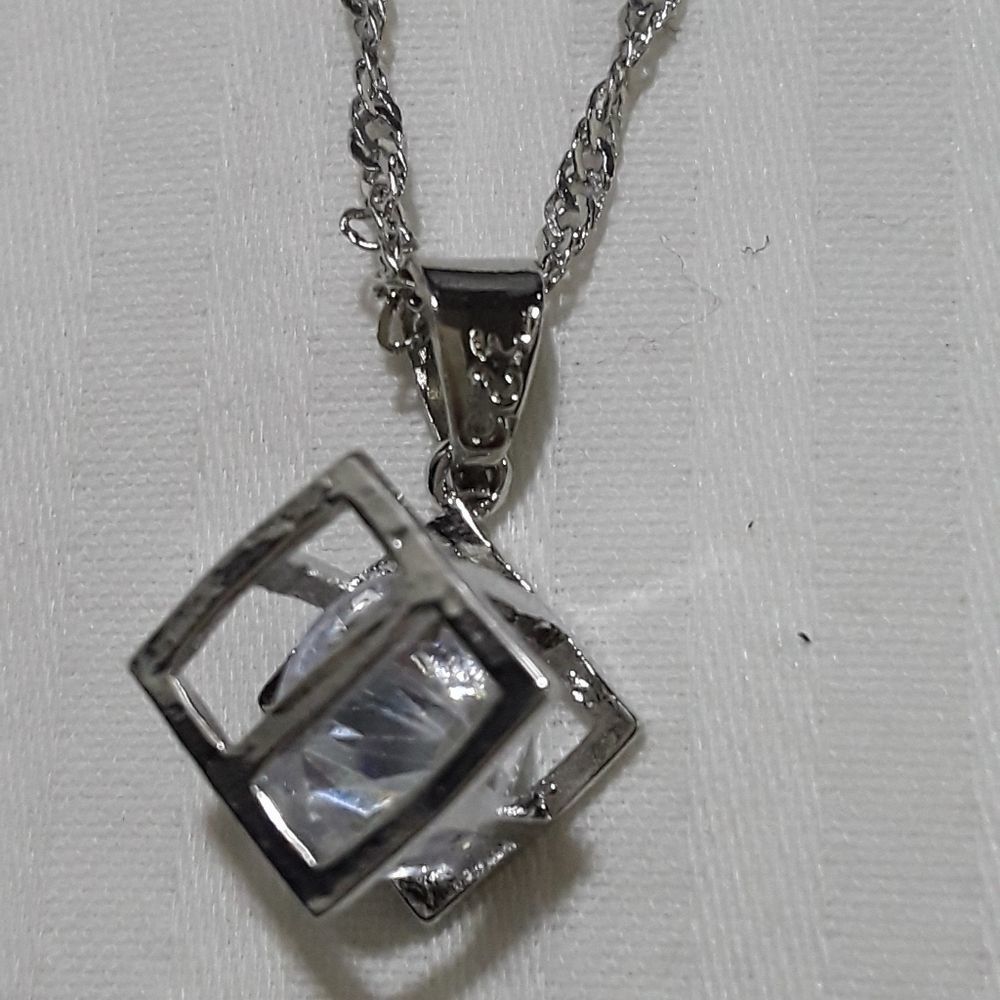 Caged Beauty set - Picture 3 of 5